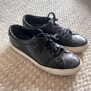 Black Woman by Common Projects Achilles Low